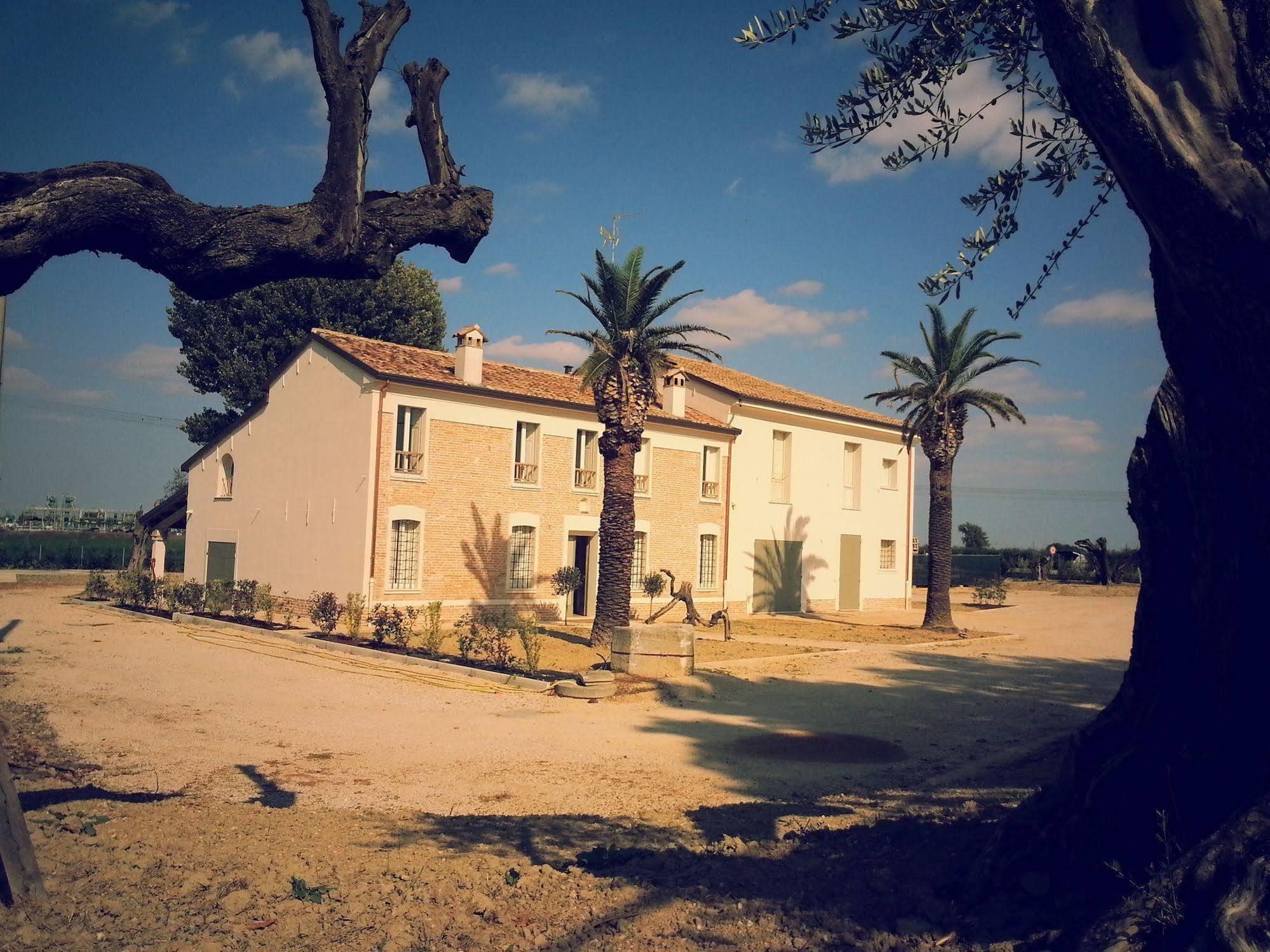 Relais Casetta56 Lugo  Bagian luar foto